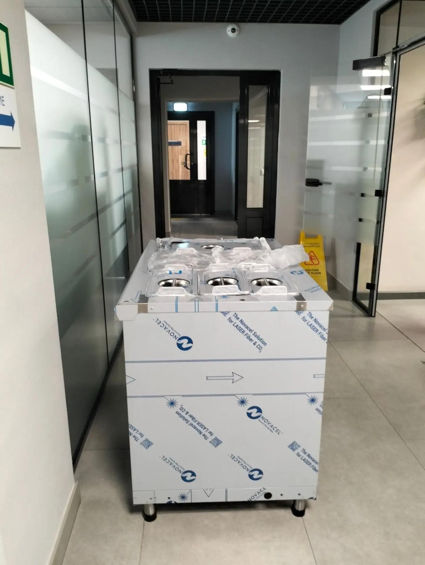 Мармит 2-х блюд ЭМК-70КМ, АО «Чувашторгтехника» под торговой маркой Abat, страна - производства Россия на территории столовой ООО «ЦКР» (июль 2026г.). Мармит 2-х блюд ЭМК-70КМ, АО «Чувашторгтехника» под торговой маркой Abat, страна - производства Россия на территории столовой ООО «ЦКР» (июль 2026г.).