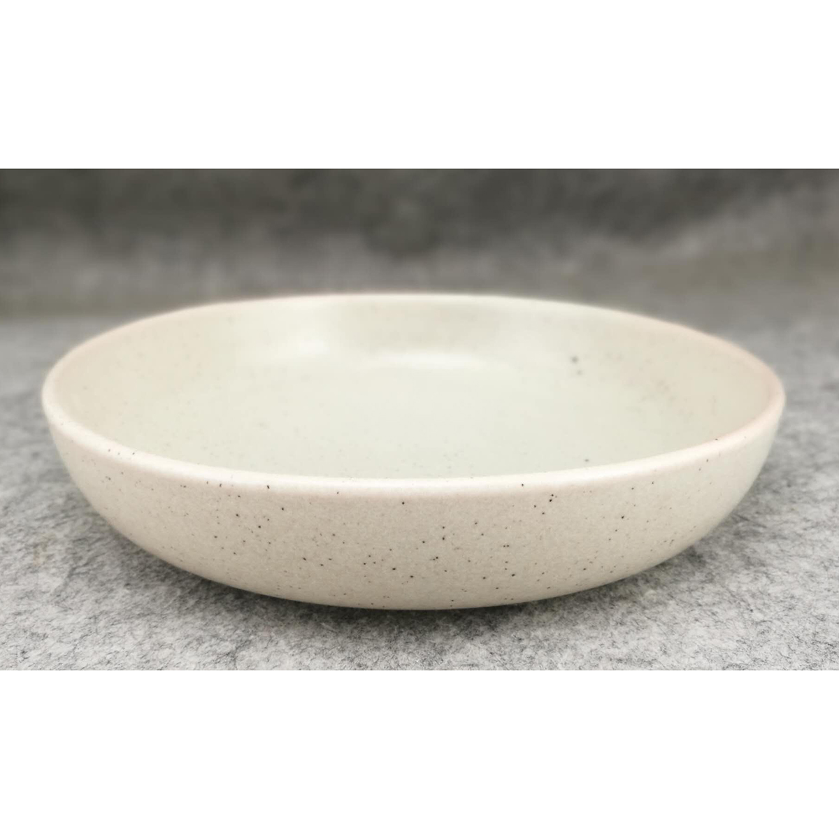 Блюдо для подачи Evolution-Sand d=21см, 650 мл, P.L. Proff Cuisine | Uliss Trade Блюдо для подачи Evolution-Sand d=21см, 650 мл, P.L. Proff Cuisine фото, купить в Липецке | Uliss Trade